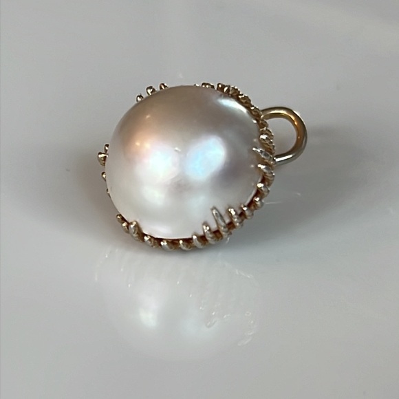 14 karat gold, and 17 mm pearl earrings - Picture 7 of 7